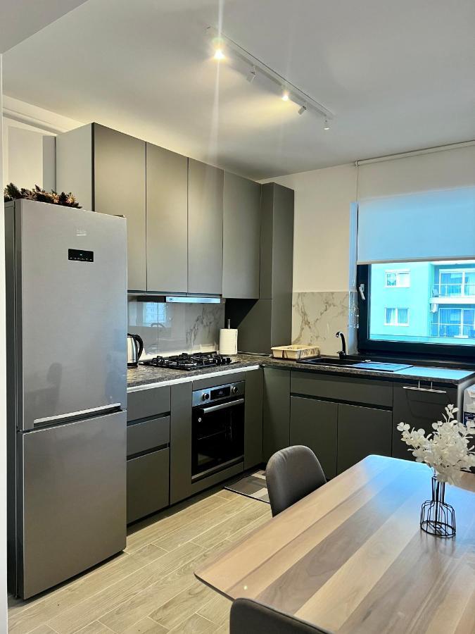 Boholand Apartment Brasov Luaran gambar